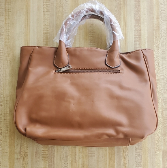 MoDA New York Leather Satchel - Picture 2 of 10